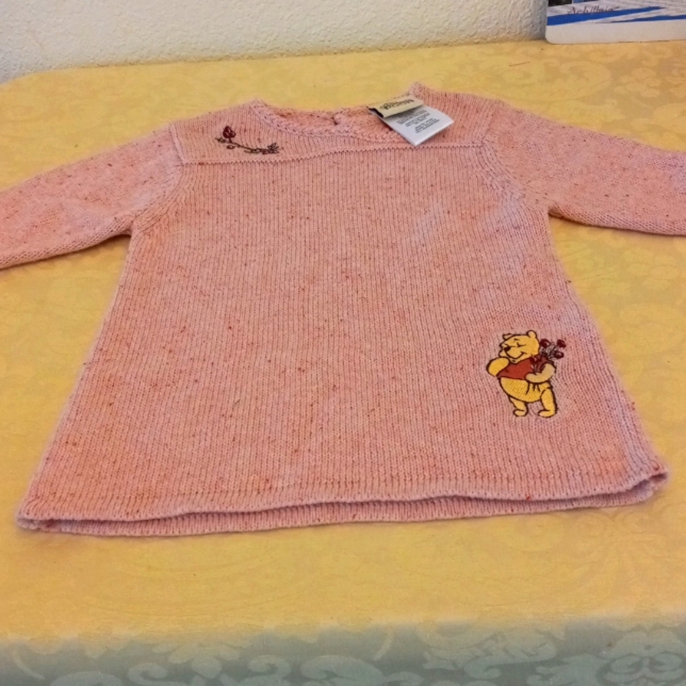 Disney Pooh dress size  0-3mo. 0-12lbs.  Pink color.